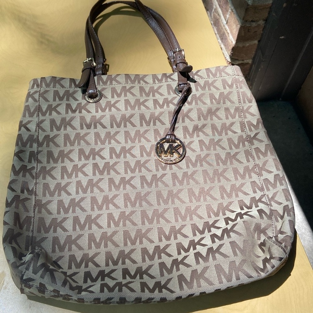 Michael Kors Tote Bag